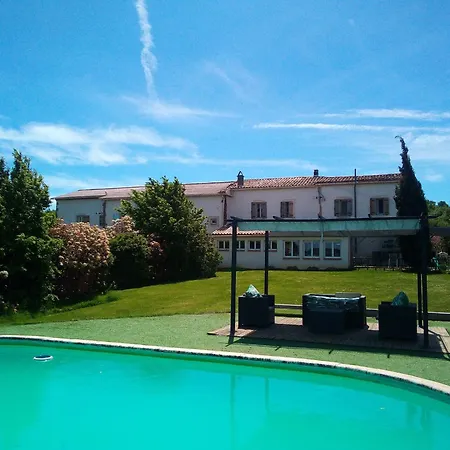 Domaine De Polf,ages - Just For And Your Family Tatil Evi Villautou